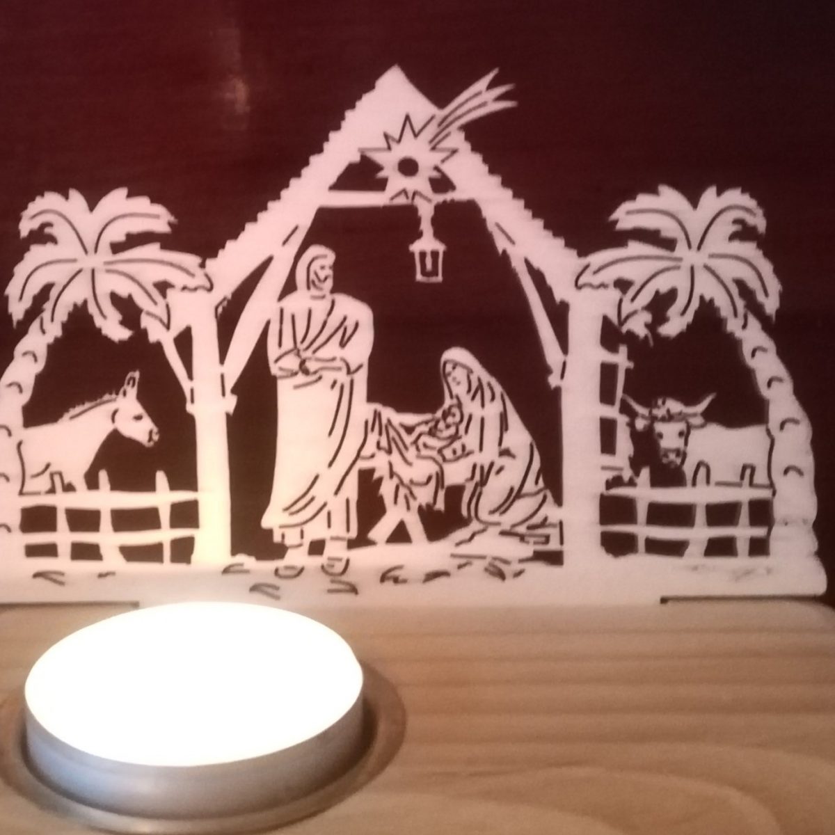 Leslie Shaw Nativity scene -from Nurnberg (2)